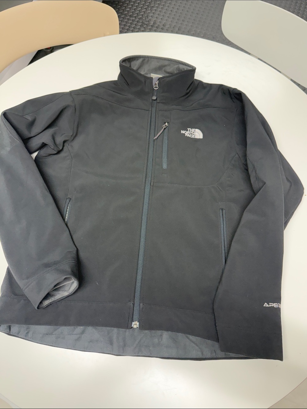 The North Face Black Men's Softshell Performance Jacket